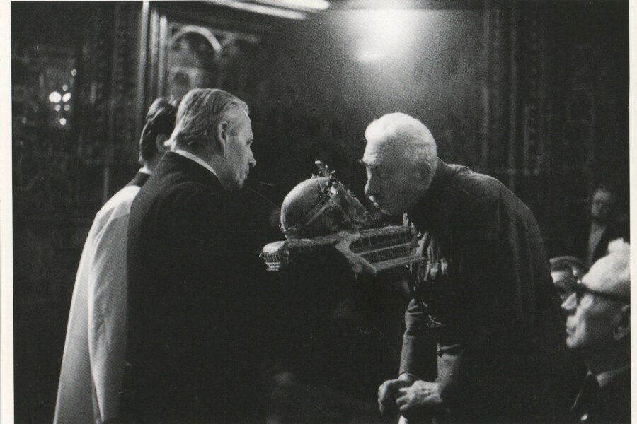 pohlednice s dílem: Dagmar Hochová, z cyklu: Síla věku, 1980